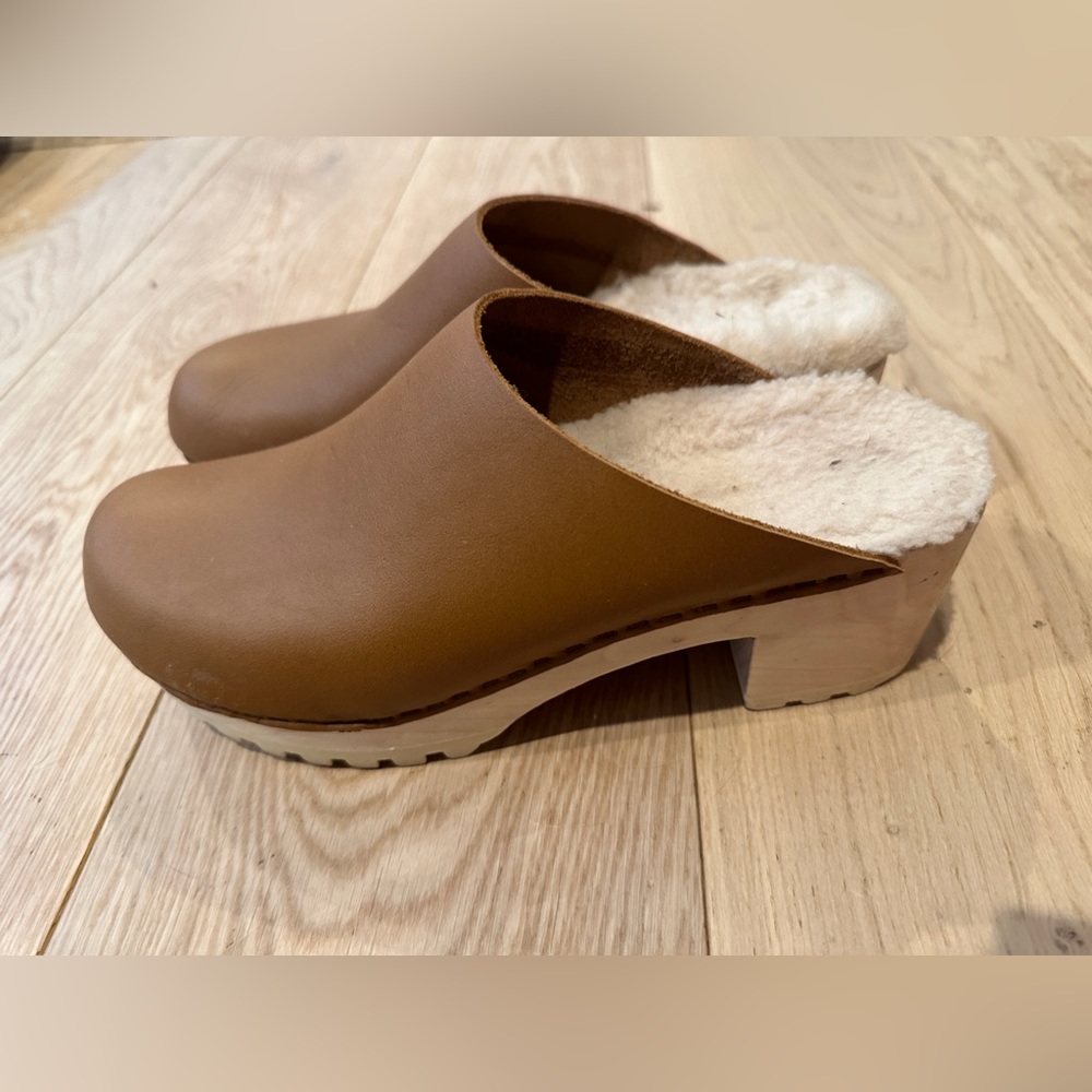 No. 6 Liza Tread Mid Heel Shearling Clogs